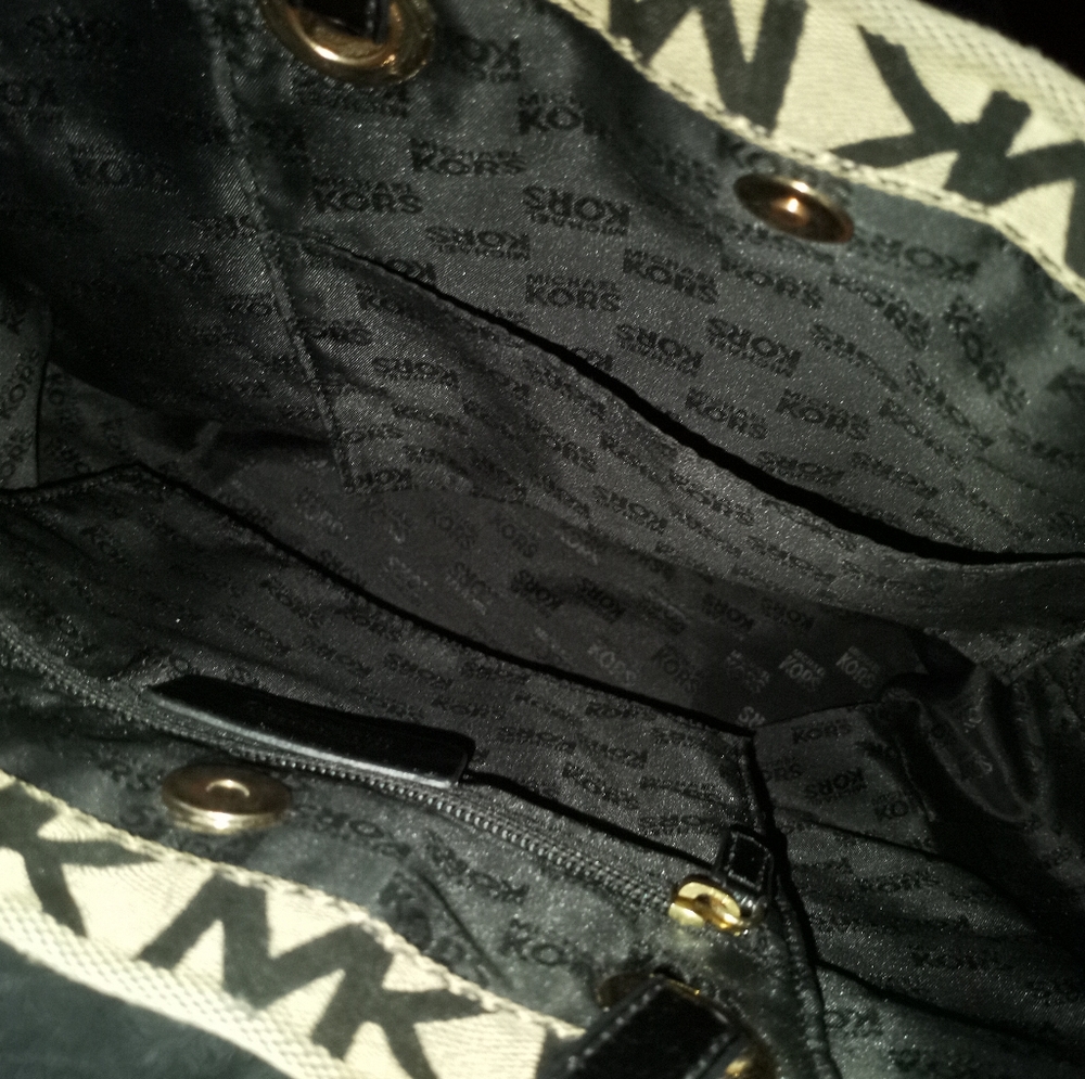 Michael Kors Beige Monogram MK Logo Tote Bag - Picture 7 of 13